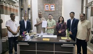 मधेशमा मन्त्रालय १२ बाट ९ मा झार्न सिफारिस