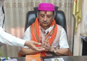 राजर्षि जनक विश्वविद्यालयका उपकुलपति लाभद्वारा पदभार ग्रहण, गुणस्तरीय शिक्षामा जोड
