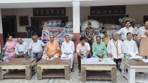 बाढीपीडितका लागि जनकपुरधाम उद्योग वाणिज्य संघको राहत सामग्री सार्वजनिक